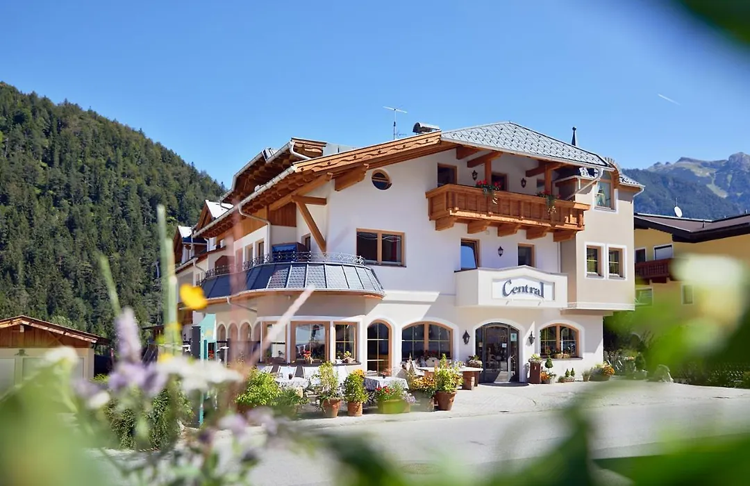 Hotel Central - das kleine Boutique Hotel am Achensee-1