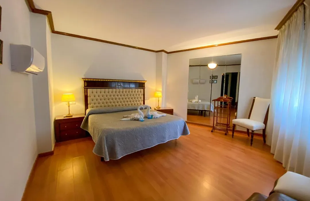 Hotel Cardinal-1