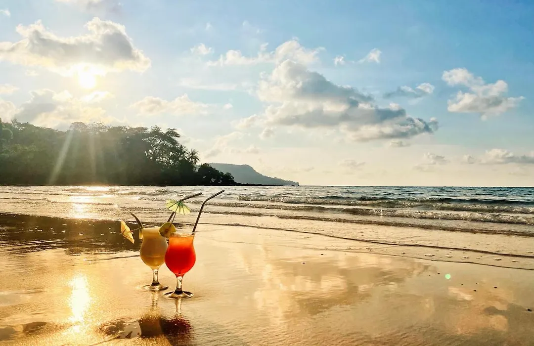 Lonely Beach-1