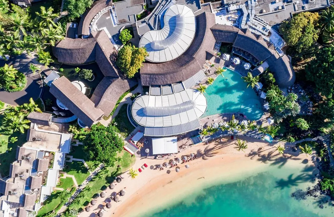Lux* Grand Gaube Resort & Villas-1