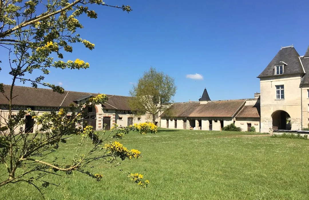 Le Chateau De Coyolles-1