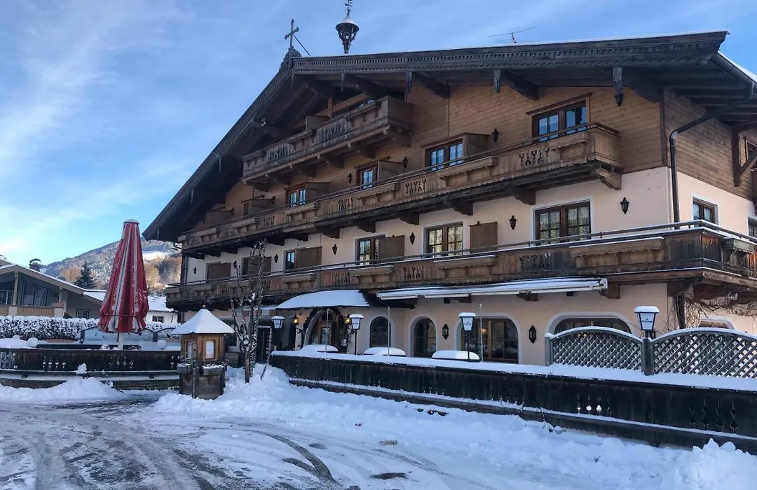 Ferienhotel Alpenhof-1