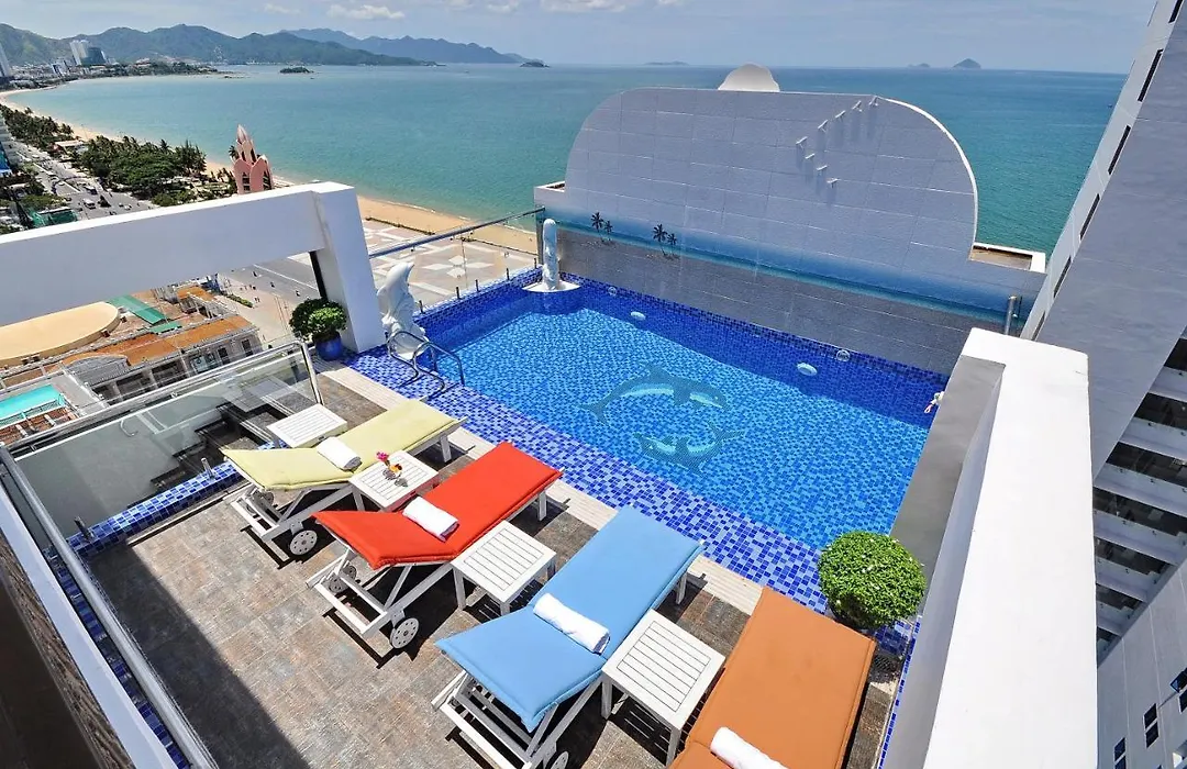 Boss Hotel-1