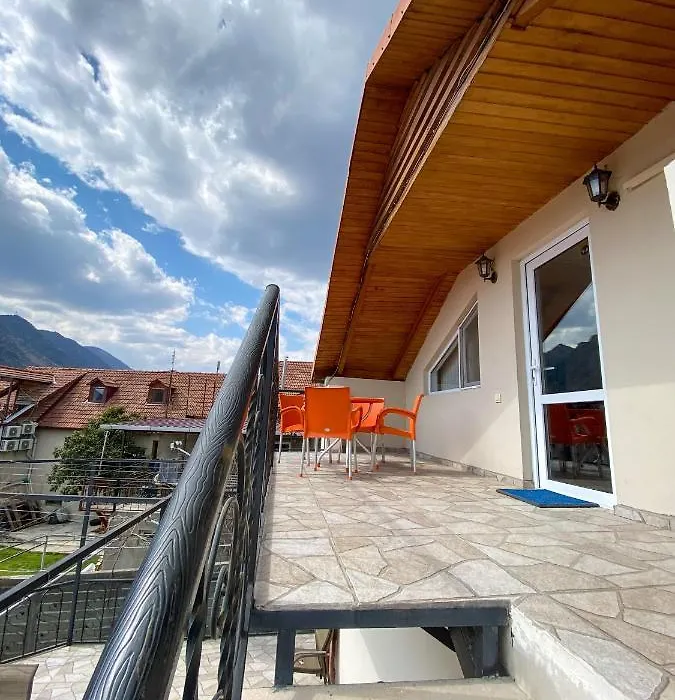 Guest House Iberia-1
