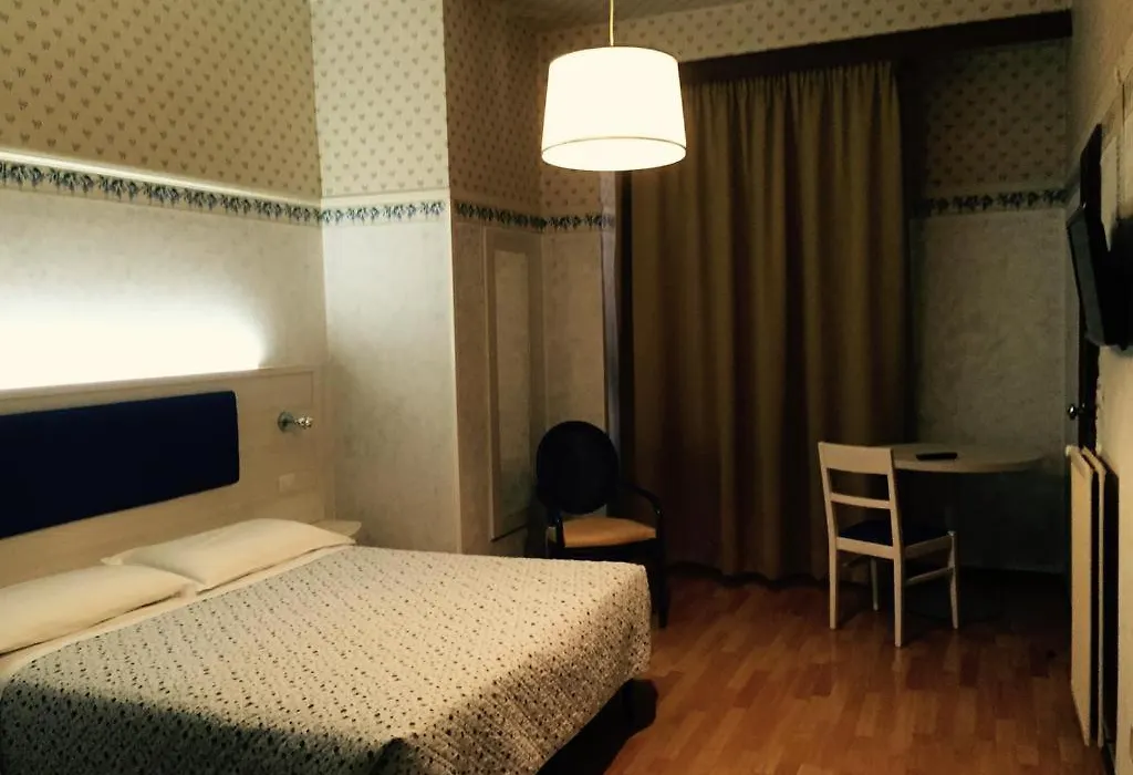 Hotel Biondi-1