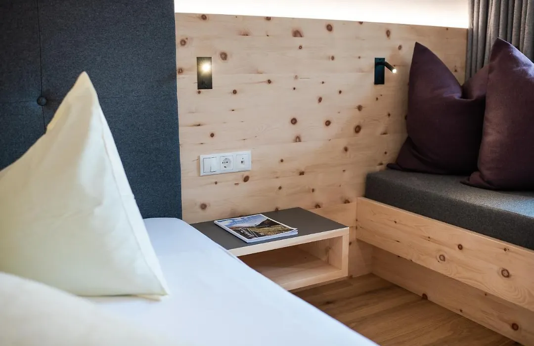 Hotel Am Fels-1