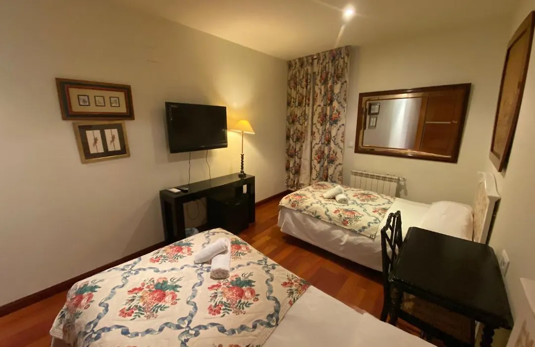 Hostal Rual-1