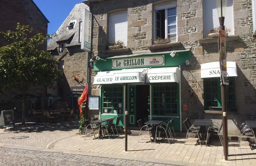 Le Grillon-1