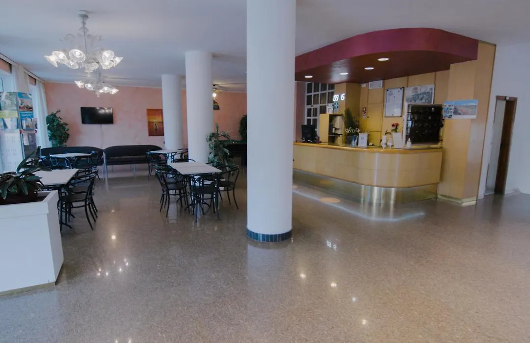 Hotel Beverly-1
