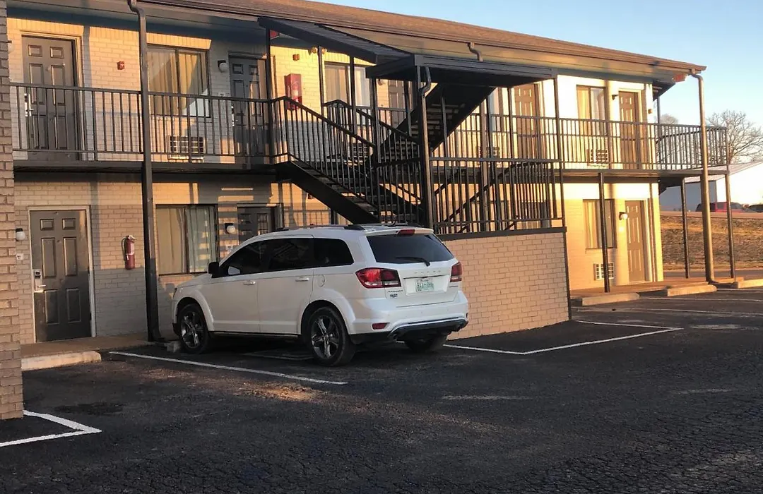 Savannah Lodge-1