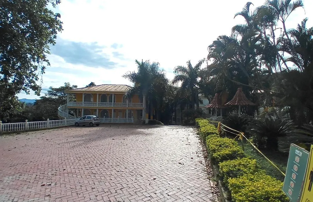 Hotel Villa San Cayetano-1