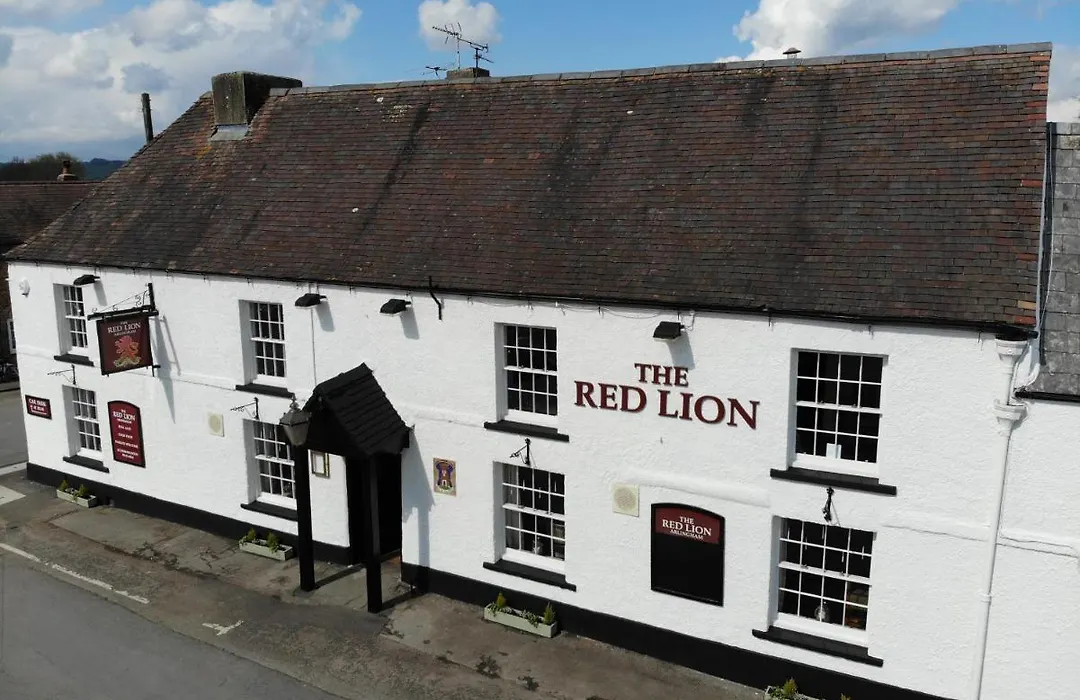 The Red Lion Arlingham-1