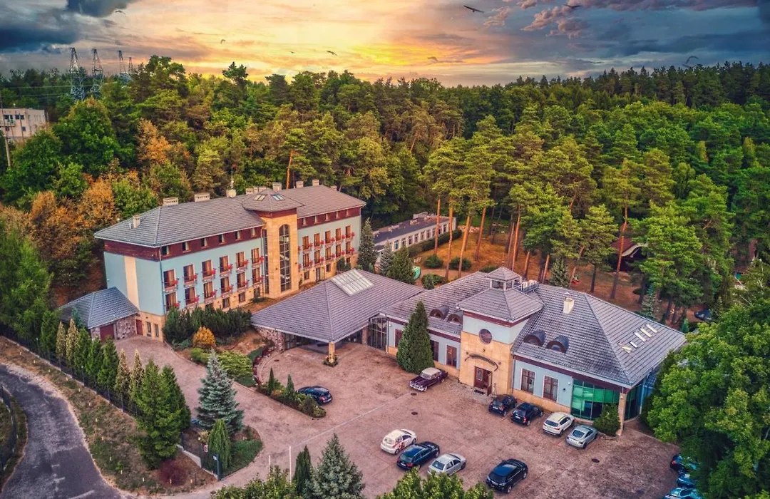 4 Pory Roku Resort Sauna & Spa-1