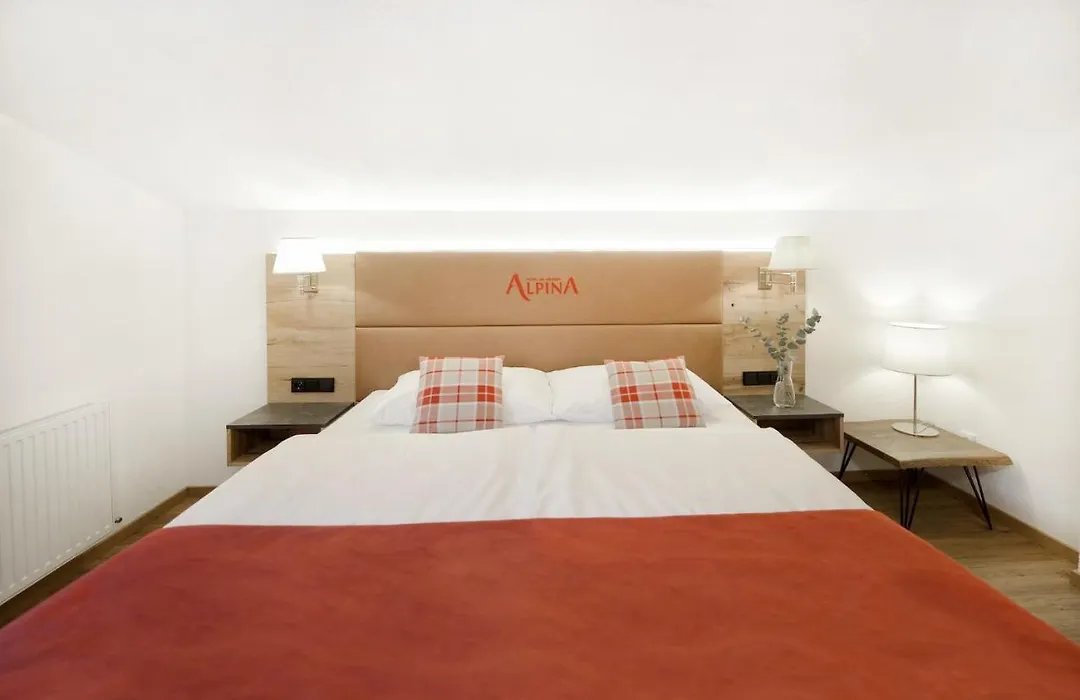 Hotel Alpina Superior-1