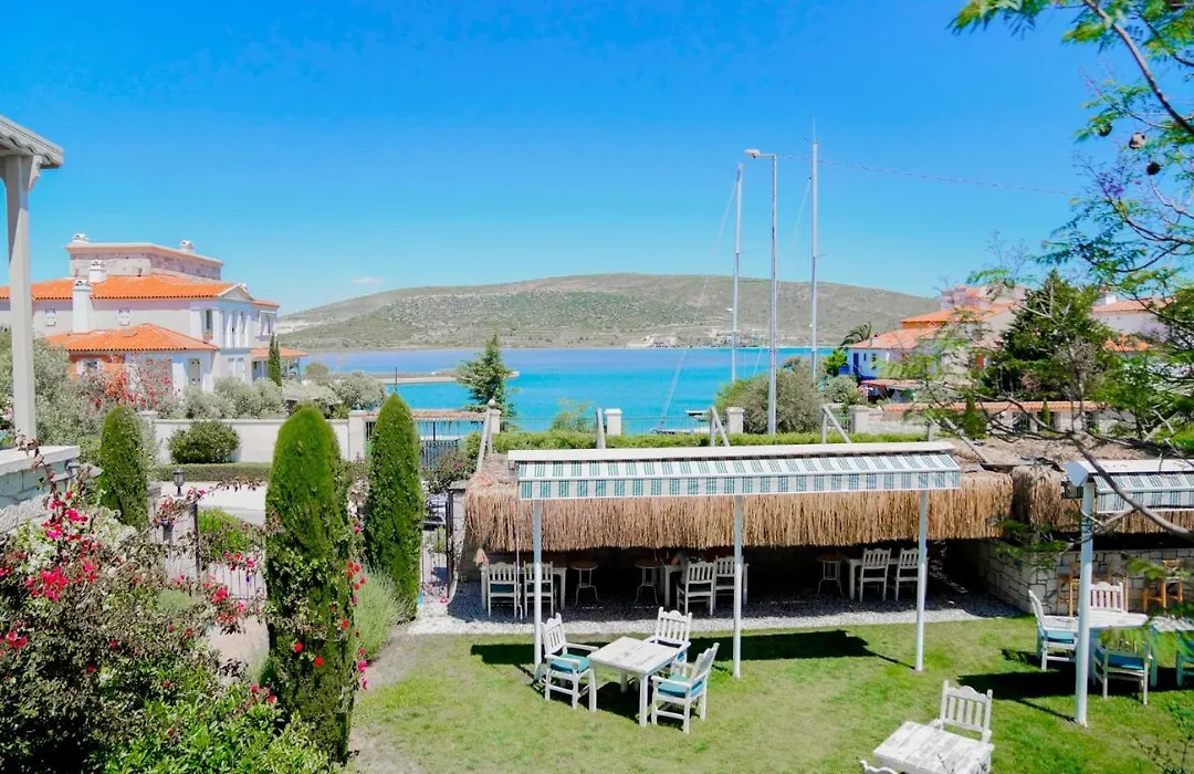 Alacati Marina Palace-1