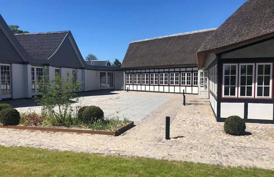 Hotel Norrevang-1