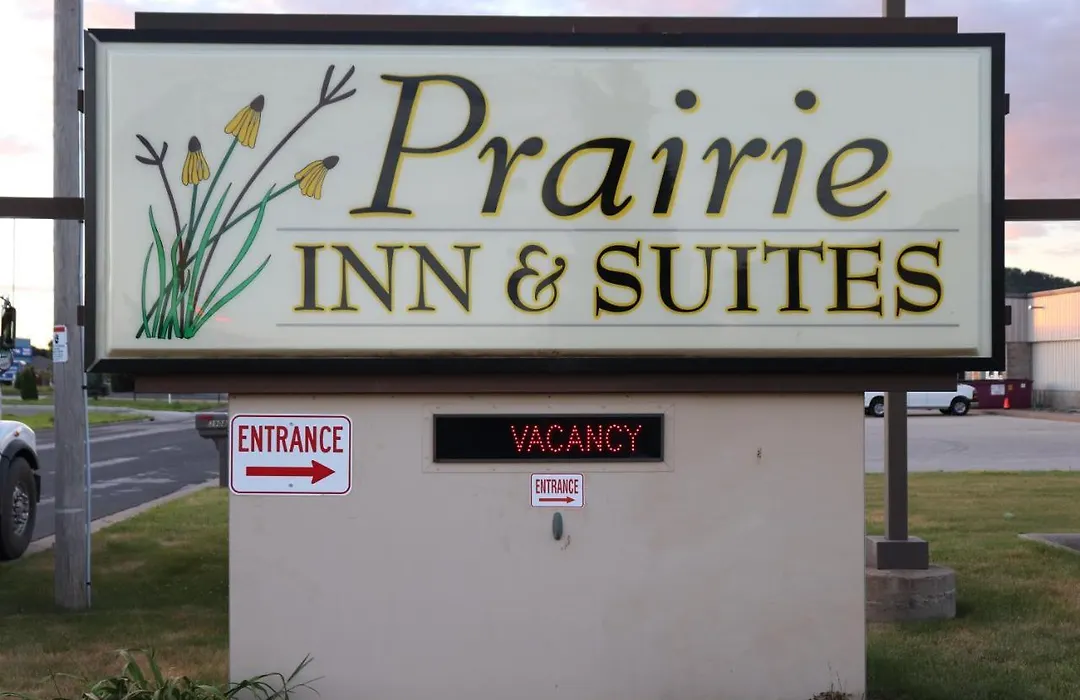 Prairie Inn Holmen La Crosse Area-1