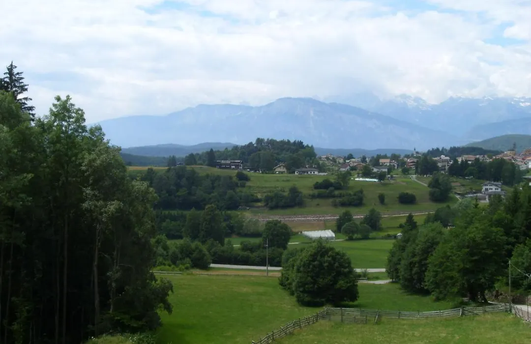 Albergo Garni' Laura-1
