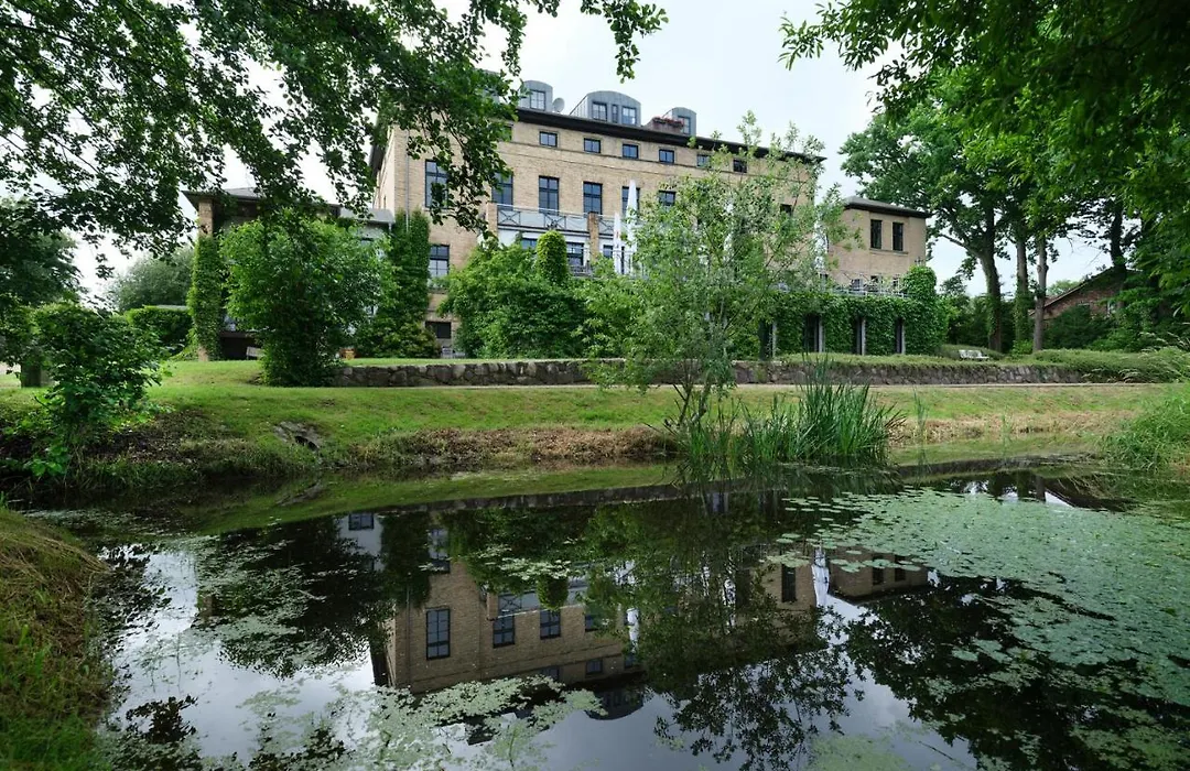 Gutshaus Redewisch Hotel&Restaurant-1
