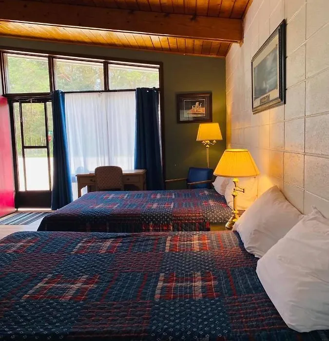 Huron Sands Motel And Restaurant-1