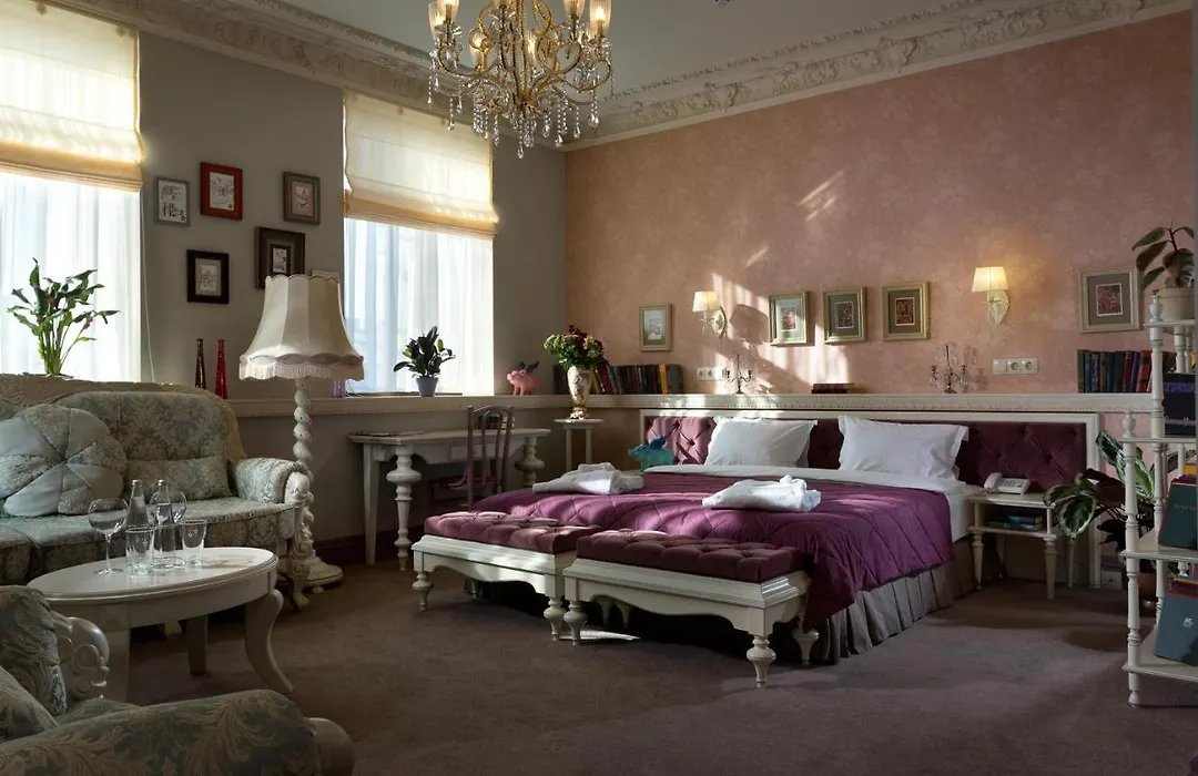 Hotel 19-1