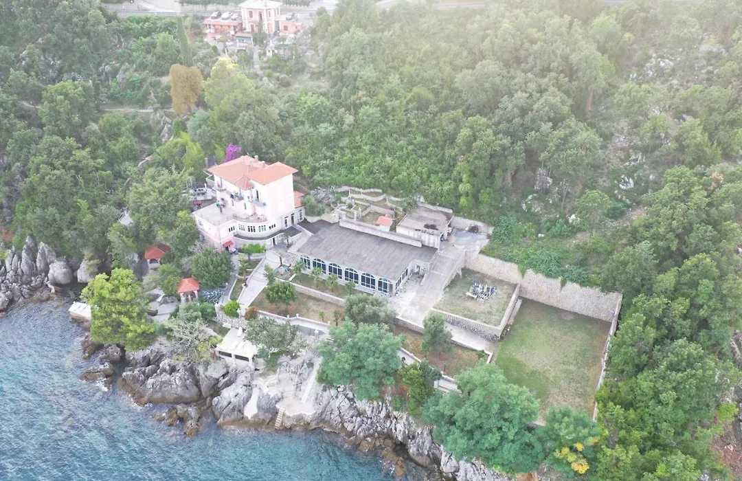 Villa Biser-1