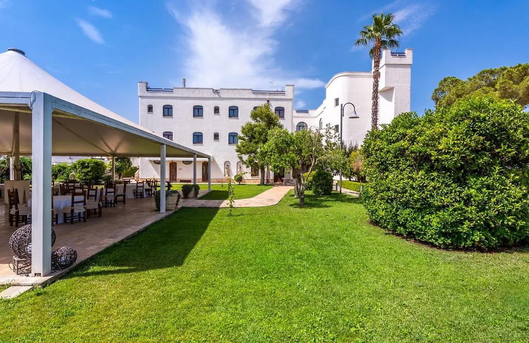 Leone De Castris Wine Hotel-1
