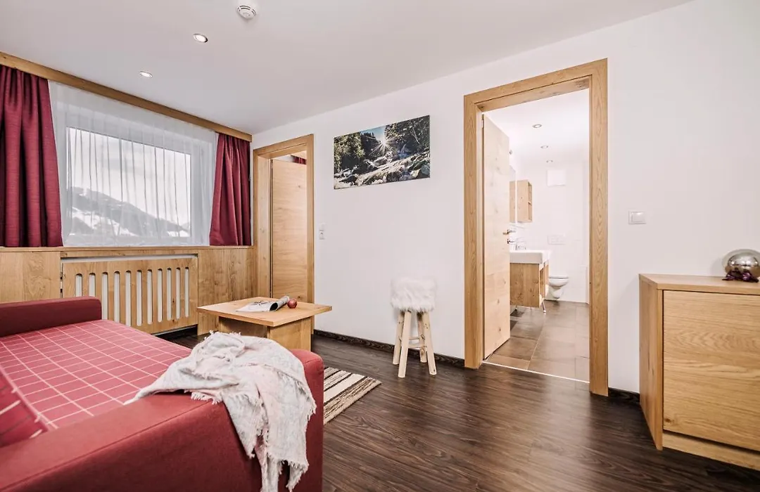 Hotel Kirchlerhof-1