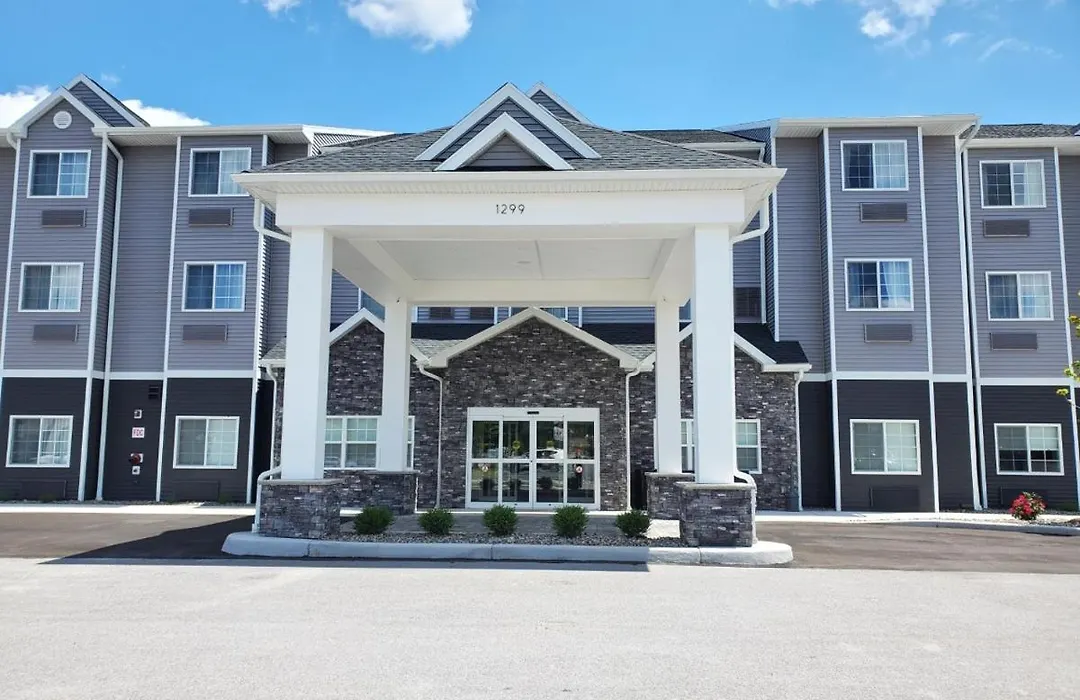 Microtel Inn & Suites By Wyndham Farmington-1