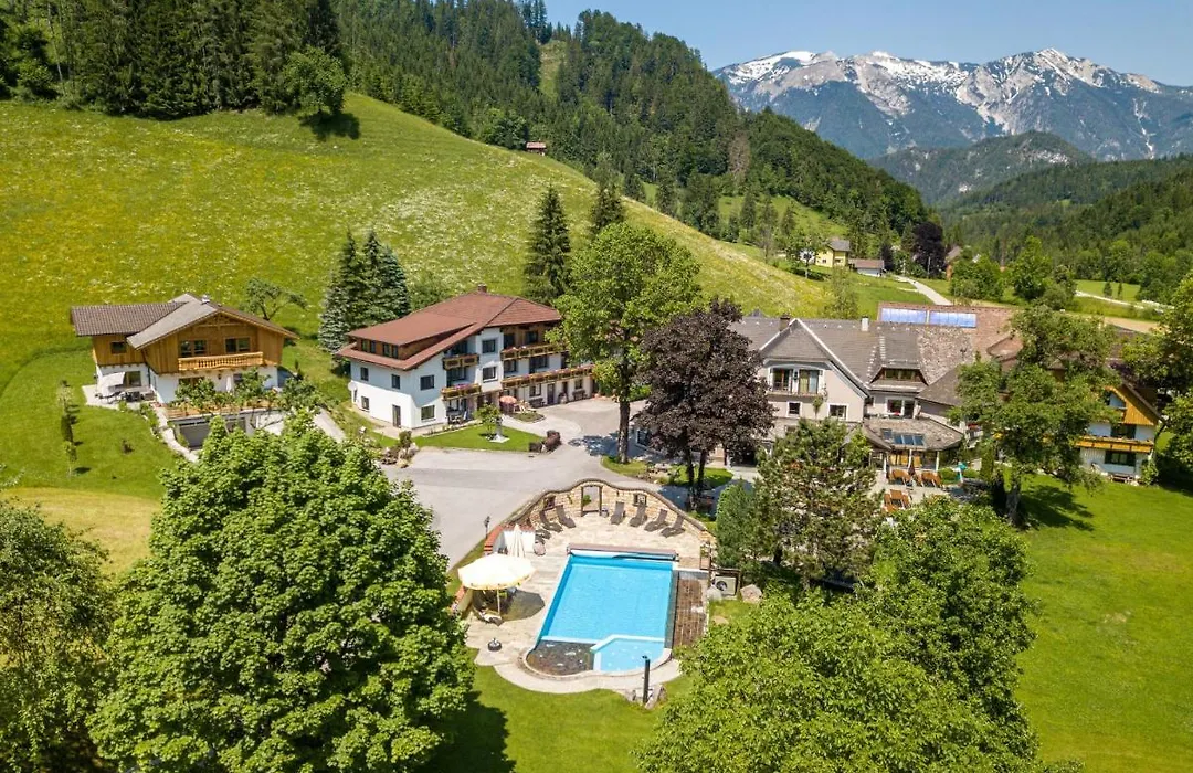 Ferienhotel Gut Enghagen-1