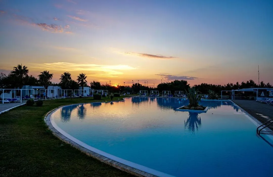 Villaggio Turistico Residenza Torre Rinalda-1