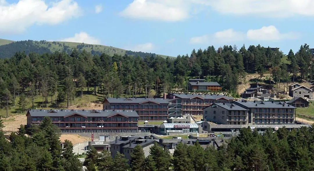 Guitart La Molina Aparthotel & Spa-1