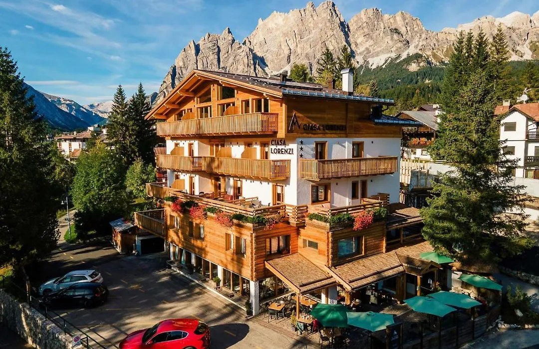 Hotel Ciasa Lorenzi-1