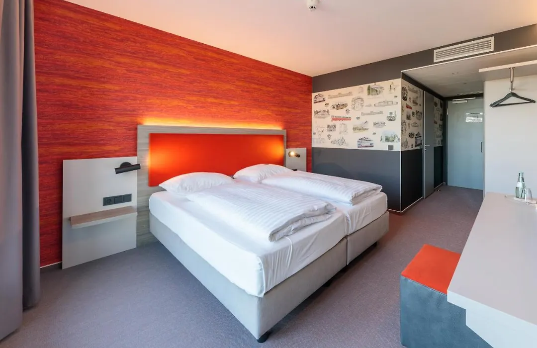 Hotel am Rüssel-1