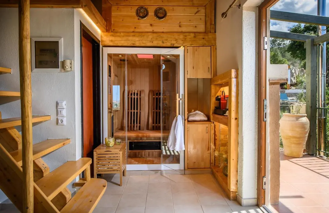 Country Hotel Velani-1
