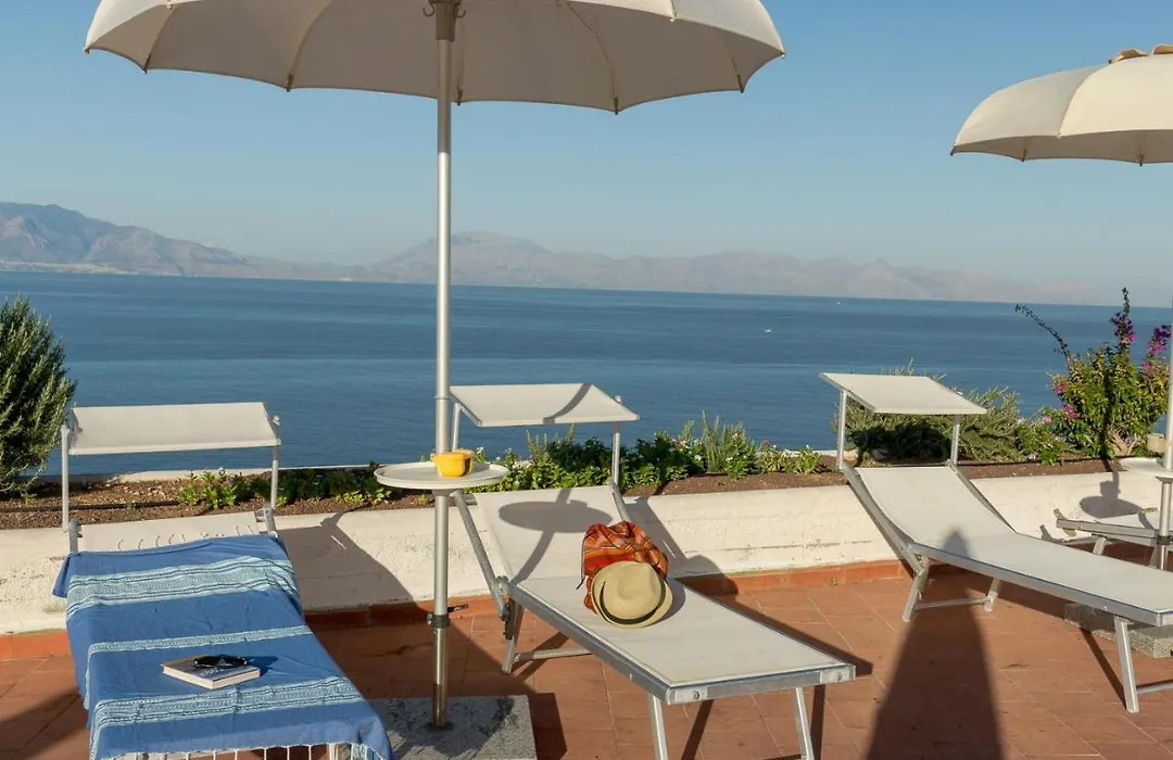 Perla Del Golfo Resort-1