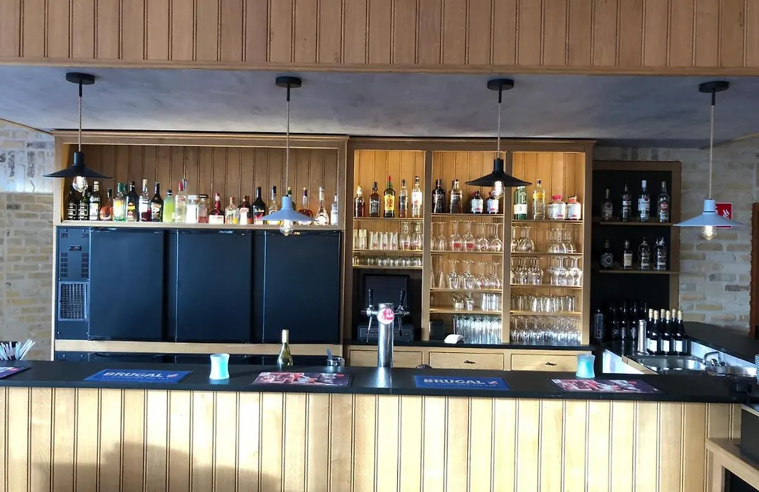 Hotel Hinterland-1
