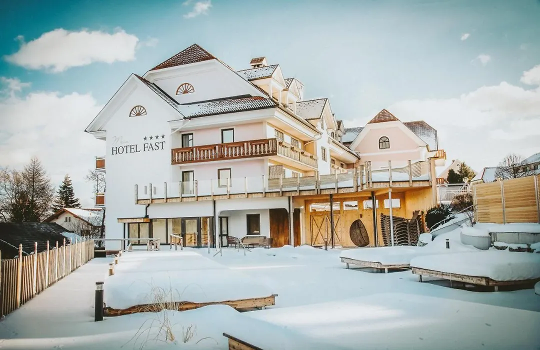 Mein Hotel Fast-1