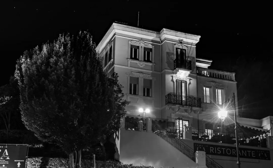 Villa Lussana-1