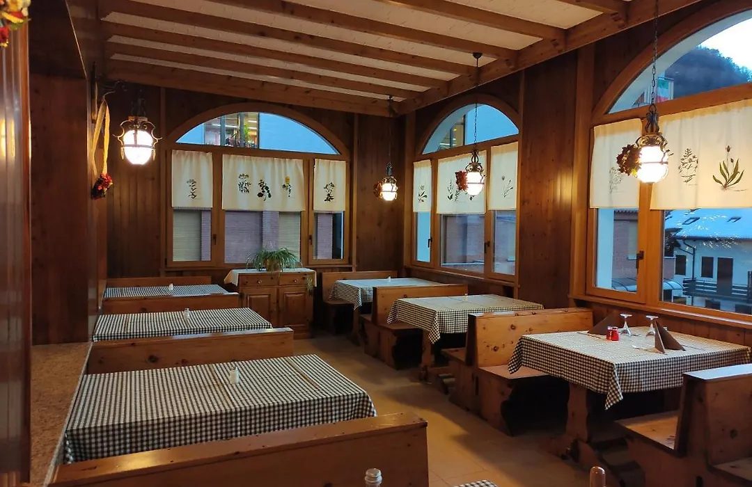 Hotel Milano - Piazzatorre-1