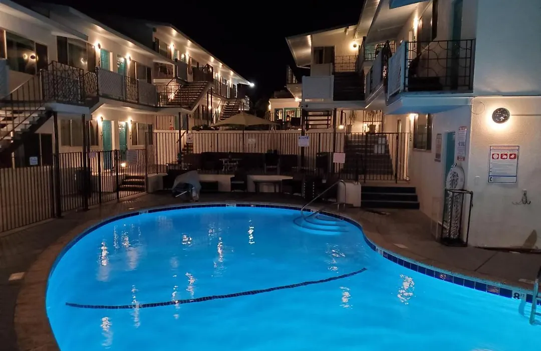 Inn At East Beach-1