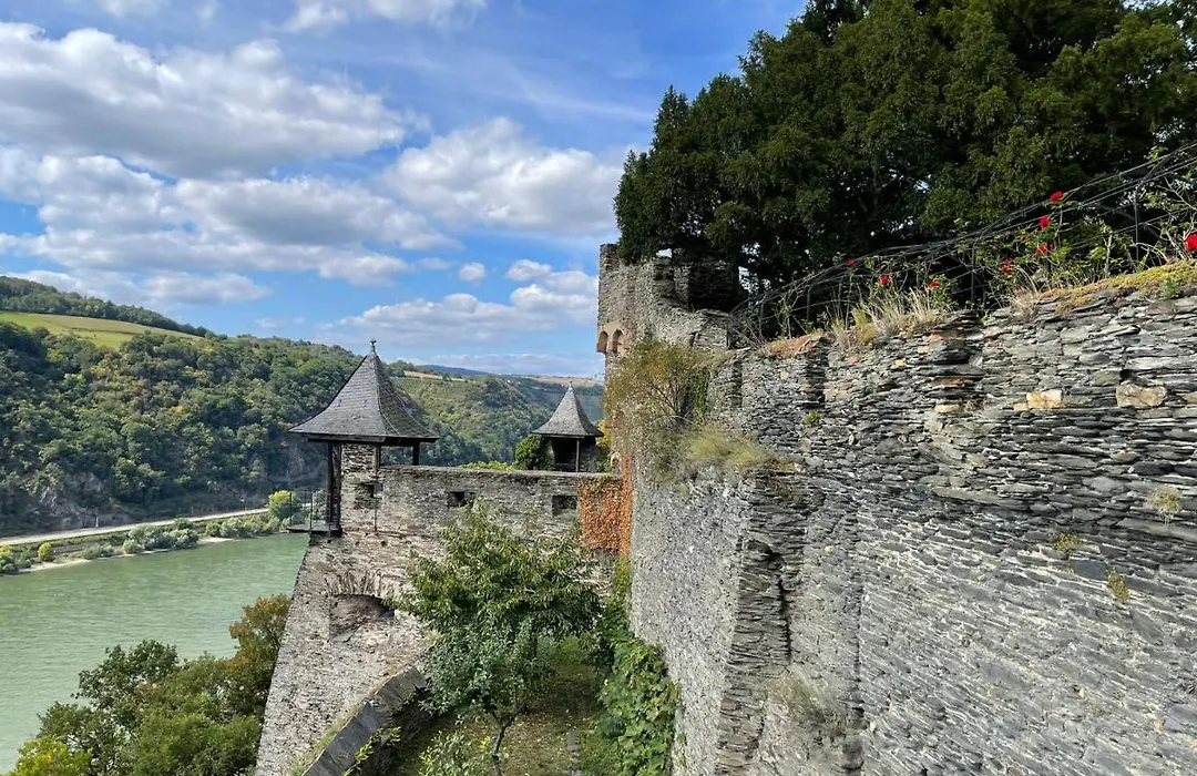 Burg Gutenfels-1