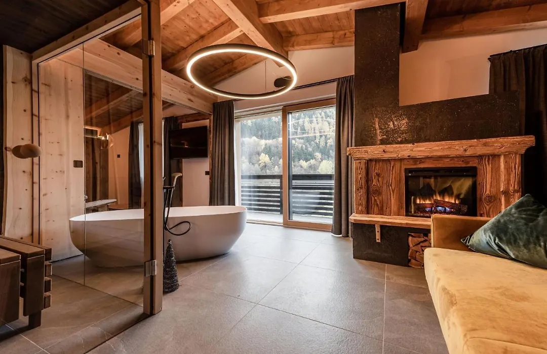 Nidaris - Luxury Private Spa Suites-1