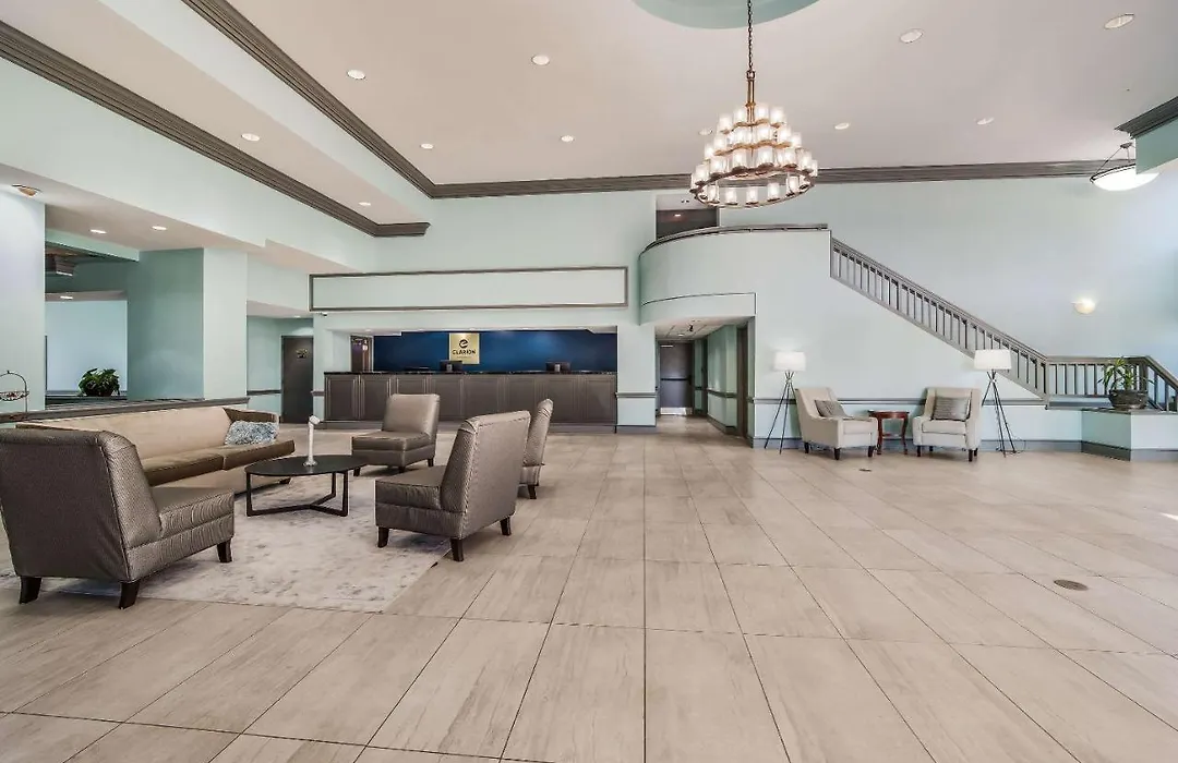Clarion Inn & Suites Florence - Darlington-1
