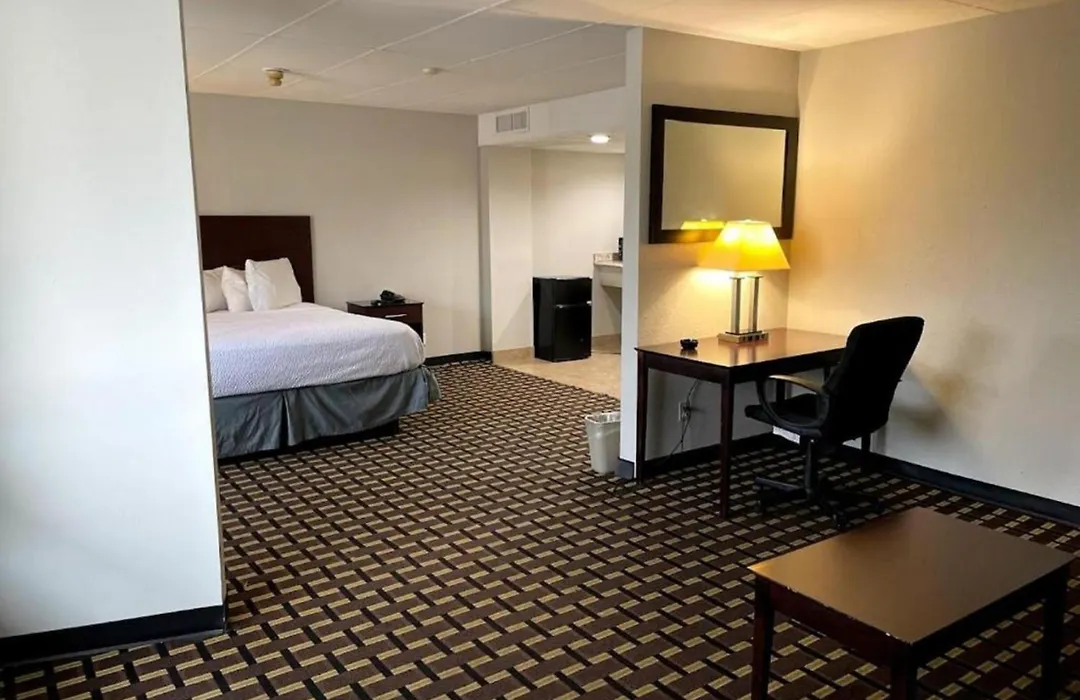 Days Inn By Wyndham Fort Wright Cincinnati Area-1