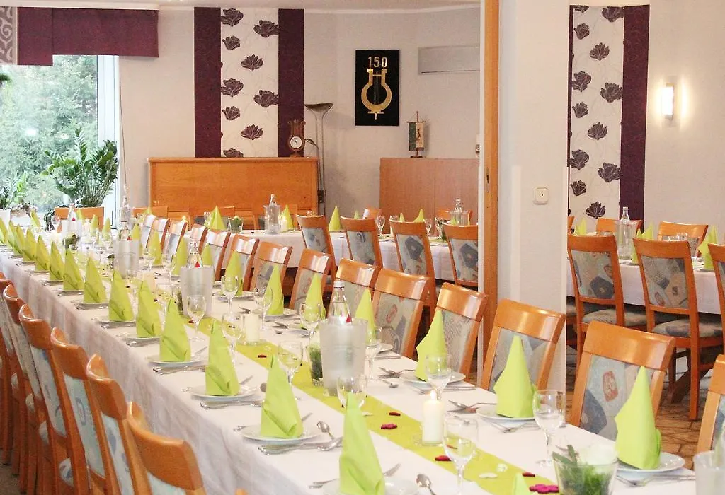 Landhotel Weinrich-1