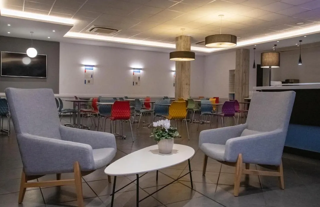 Ibis Budget Ajaccio-1