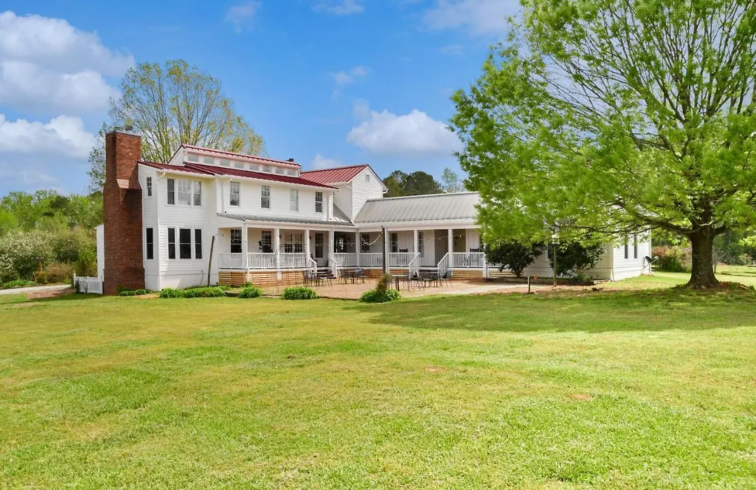 The Farmhouse Inn-1