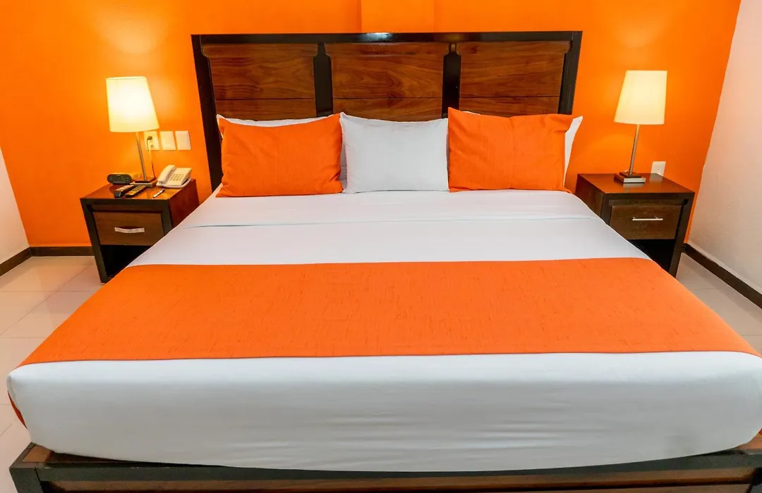 Comfort Inn Cancún Aeropuerto-1