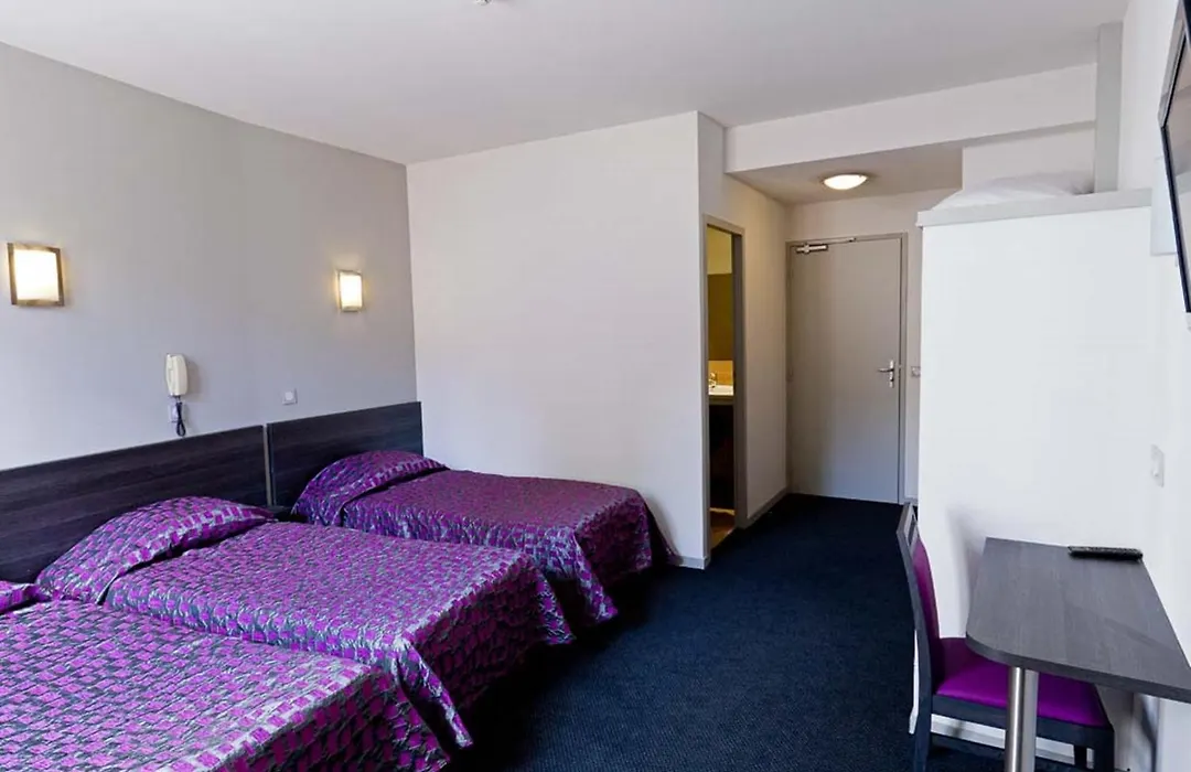 Hotel Saint Etienne-1